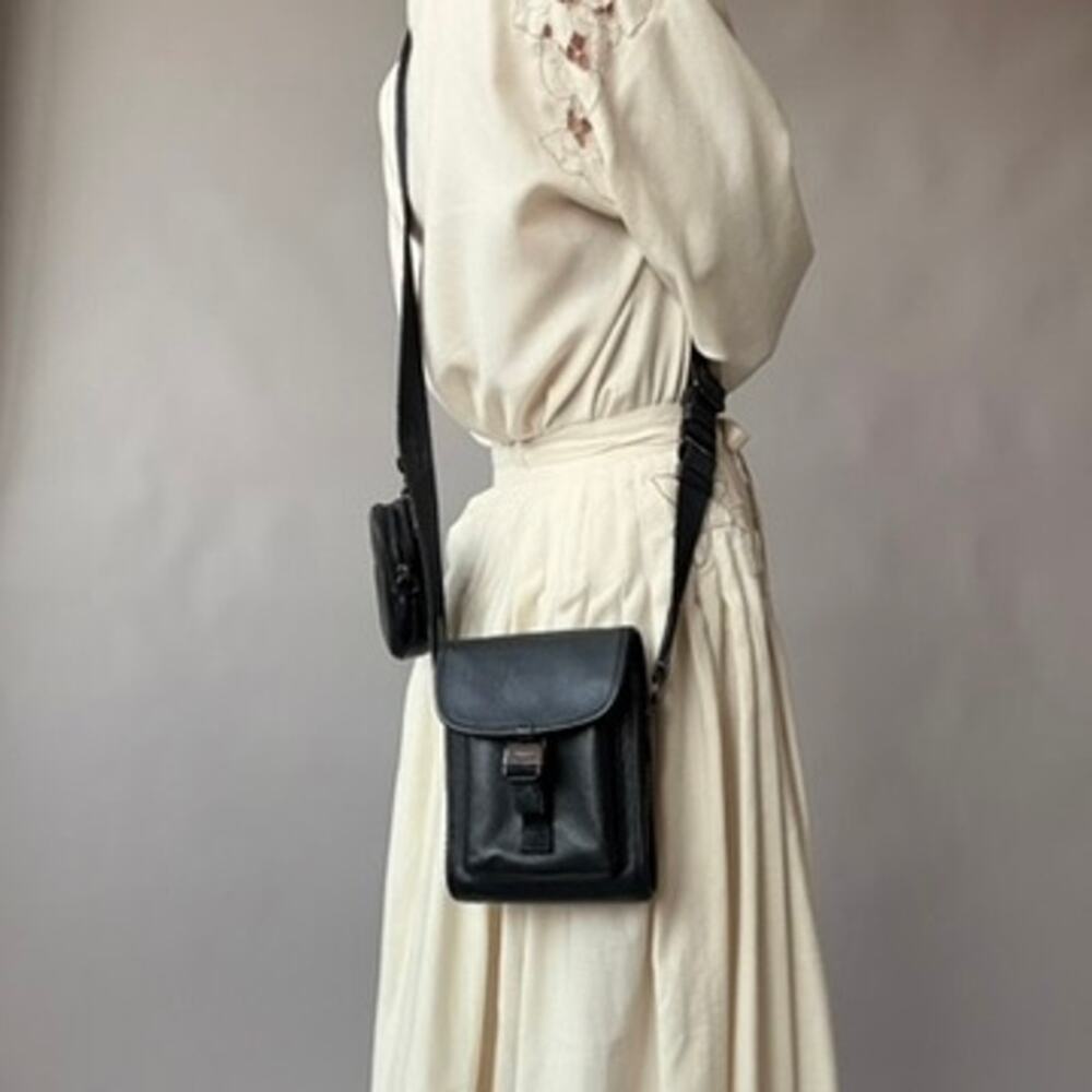 Vintage Coach Charter North/South Crossbody Bag w/ Matching Pouch - Black
